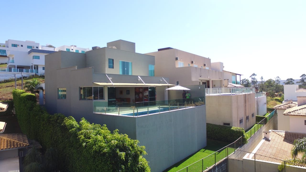 Ref:. 0006 - Casa com 5 Suítes e Ar Condicionado no Centro de Escarpas do Lago - Imagem 5