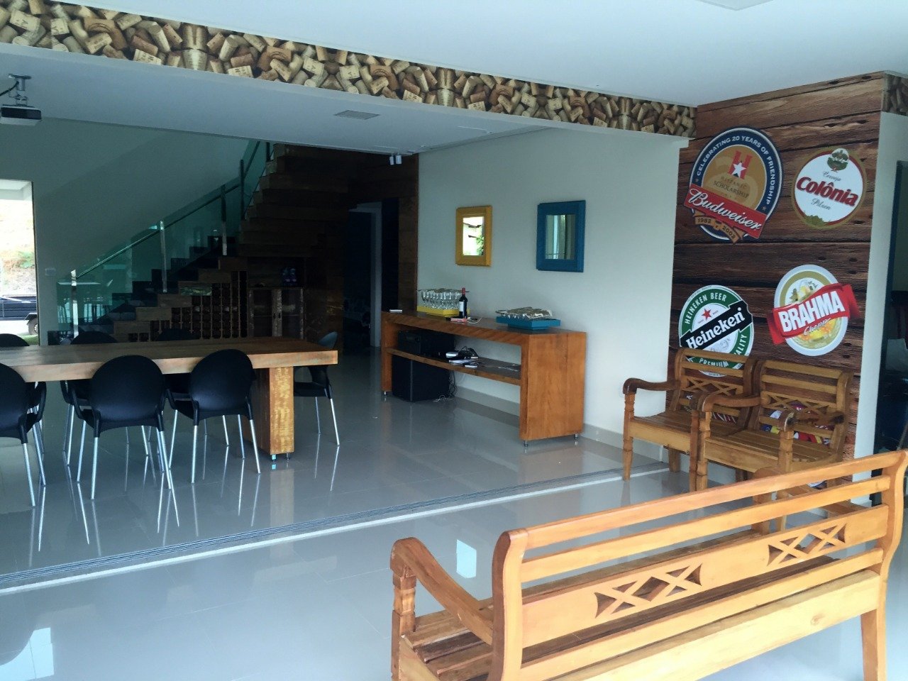 Ref:. 0006 - Casa com 5 Suítes e Ar Condicionado no Centro de Escarpas do Lago - Imagem 2