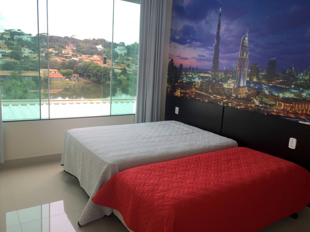 Ref:. 0006 - Casa com 5 Suítes e Ar Condicionado no Centro de Escarpas do Lago - Imagem 13