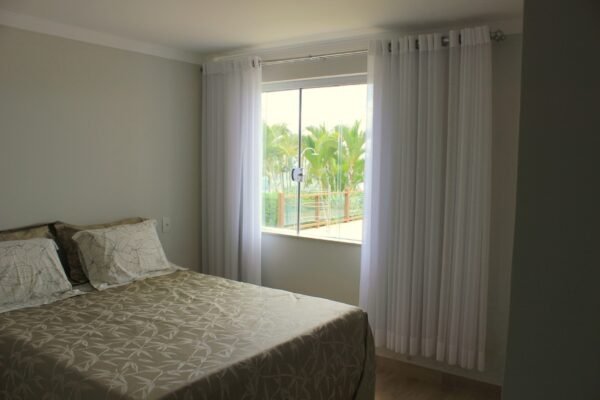 Ref:. 0018 - Casa 4 suites + 2 semi suite no alto com bela vista para o lago de furnas - Imagem 27