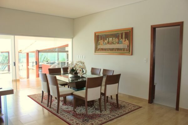 Ref:. 0018 - Casa 4 suites + 2 semi suite no alto com bela vista para o lago de furnas - Imagem 28