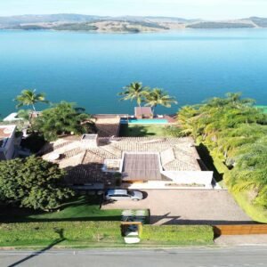 Ref.: 49 - Casa Super Luxo em Escarpas do Lago (Imóvel de Marina)